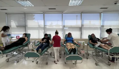 (VIDEO) Vidovdanska akcija NVO Srpska nit: Krv mora da čeka paciјenta, a ne paciјent krv