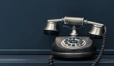 Photo by Pawel Czerwinski on Unsplash