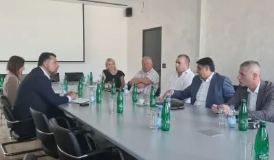 Ministar Goran Đurović sa predstavnicima privrednih lanaca