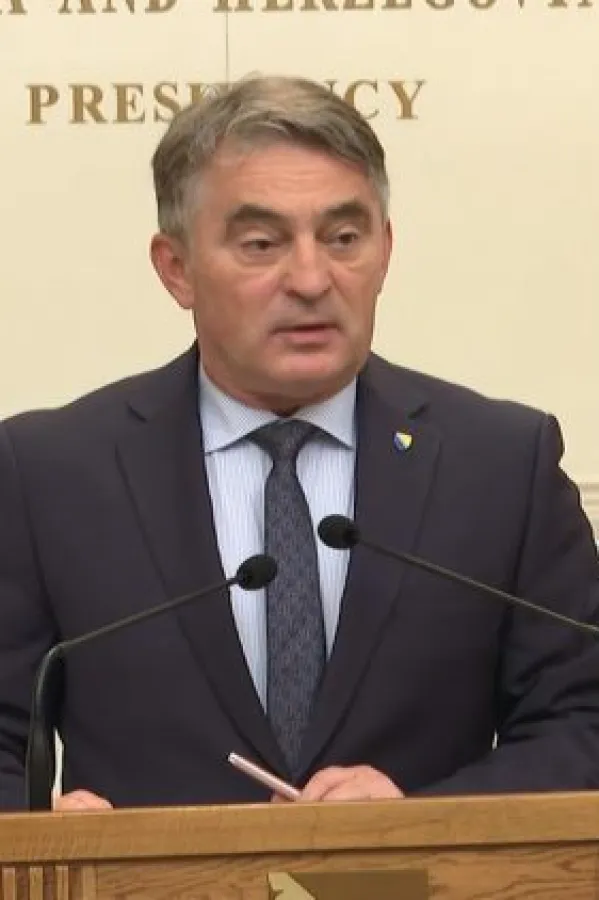 Жељко Комшић<br>
