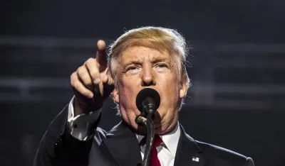 Доналд Трамп 