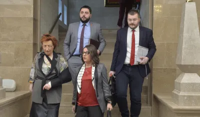 skupstina Crne Gore, predlog skupstini za razresenje Dritana Abazovica, predrog za razresenje potpredsjednika vlade, Demokrate