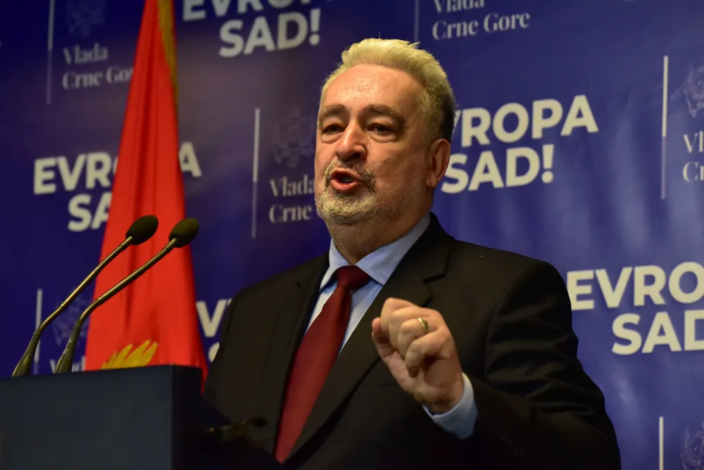 Zdravko Krivokapic-press,Vlada Crne Gore