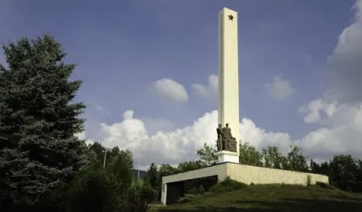 Радови на споменику на Стражици предуго трају