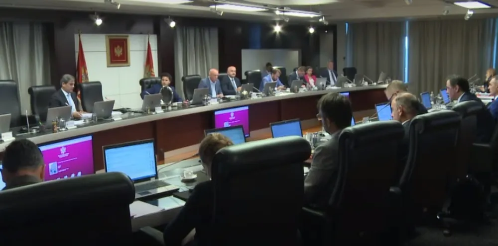 sa sjednice vlade cg