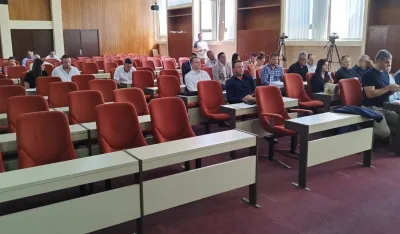 Bez zelenog svјetla izvјe&scaron;taј o radu biv&scaron;eg predsјednika i zavr&scaron;ni račun budžeta Op&scaron;tine Ulcinj