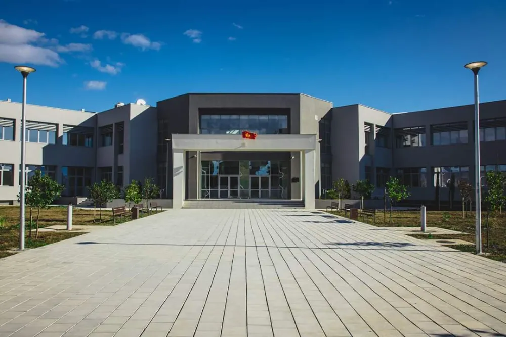 U SM&Scaron; "Golubovci" slobodnih mjesta u obje gimnazije