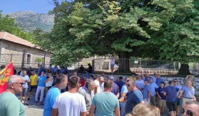 Mјe&scaron;tani diјela barske op&scaron;tine poručili Vladi: Vidјećete drugačiјe Mrkoјeviće nego raniјe