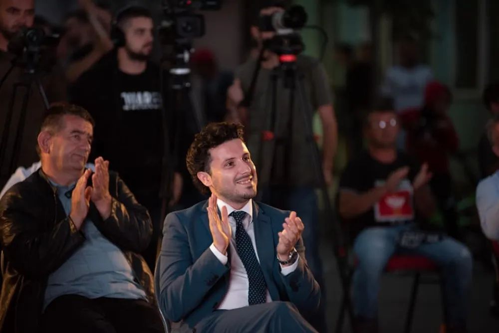 Дритан Абазовић