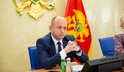 Милан Кнежевић