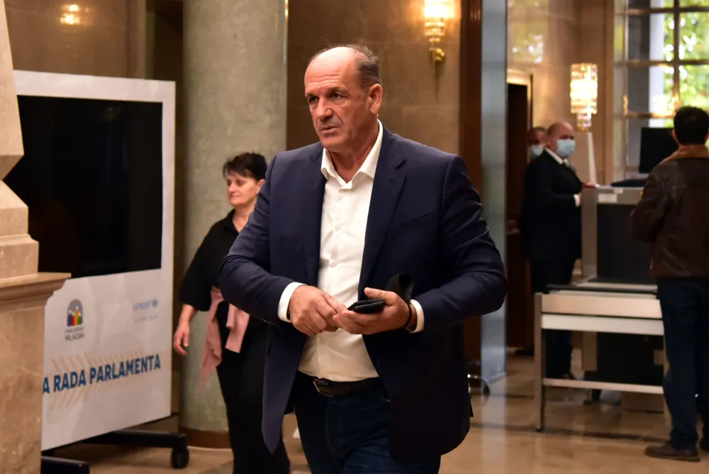 Skupstina Crne Gore, Rados Zecevic