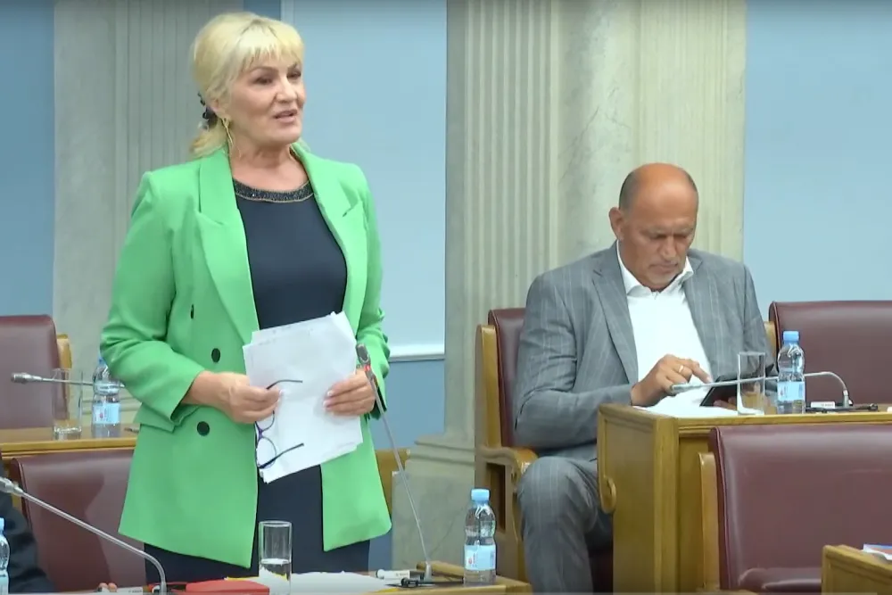 Vesna Pavićević