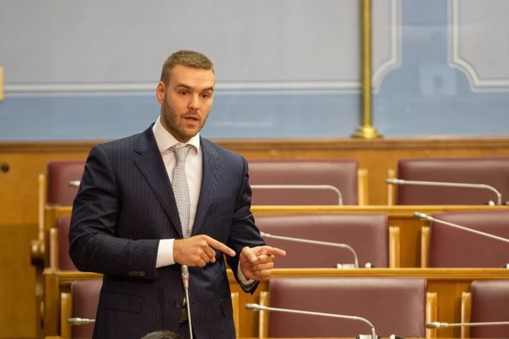 Никола Ракочевић