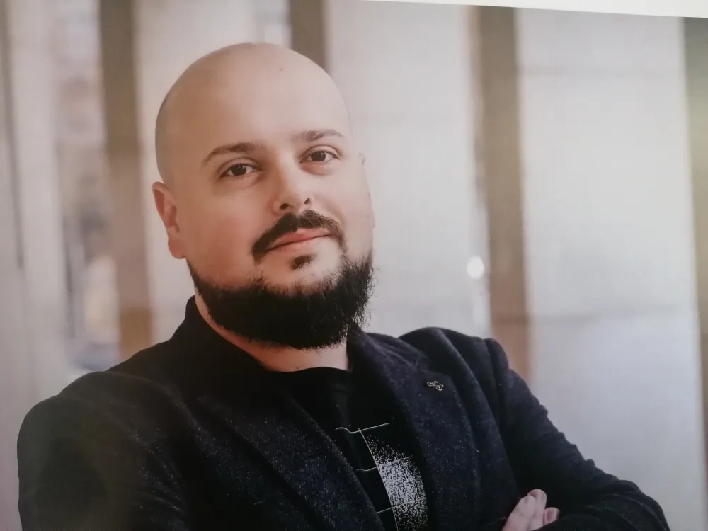 Томислав Оливер