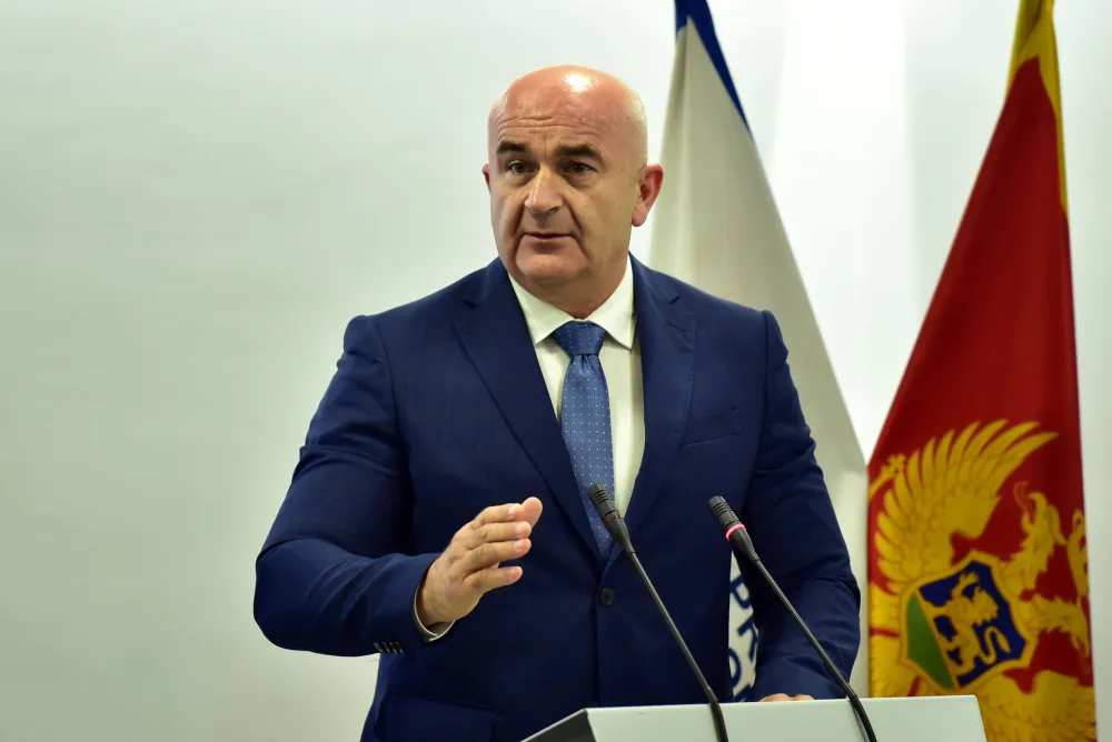 Sastanak Dritana Abazovica i ministara u Privrednoj komori