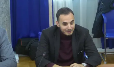 Милош Конатар