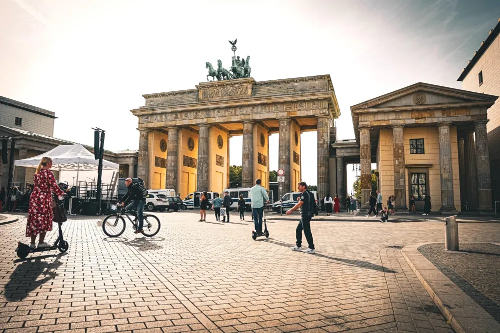Prevaranti pozivali građane u Berlinu