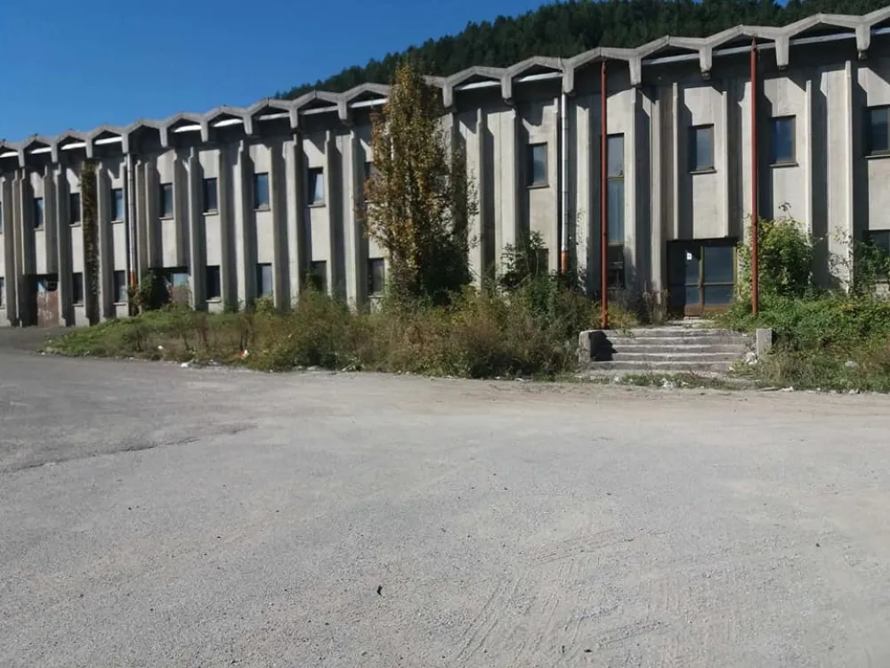 Lamelirnica rozaje fabrika gornji ibar sandzakli mobilija sacjet za privatizaciju