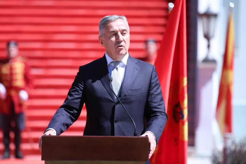 Мило Ђукановић