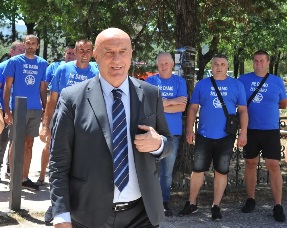 Foto: Željko &Scaron;apurić