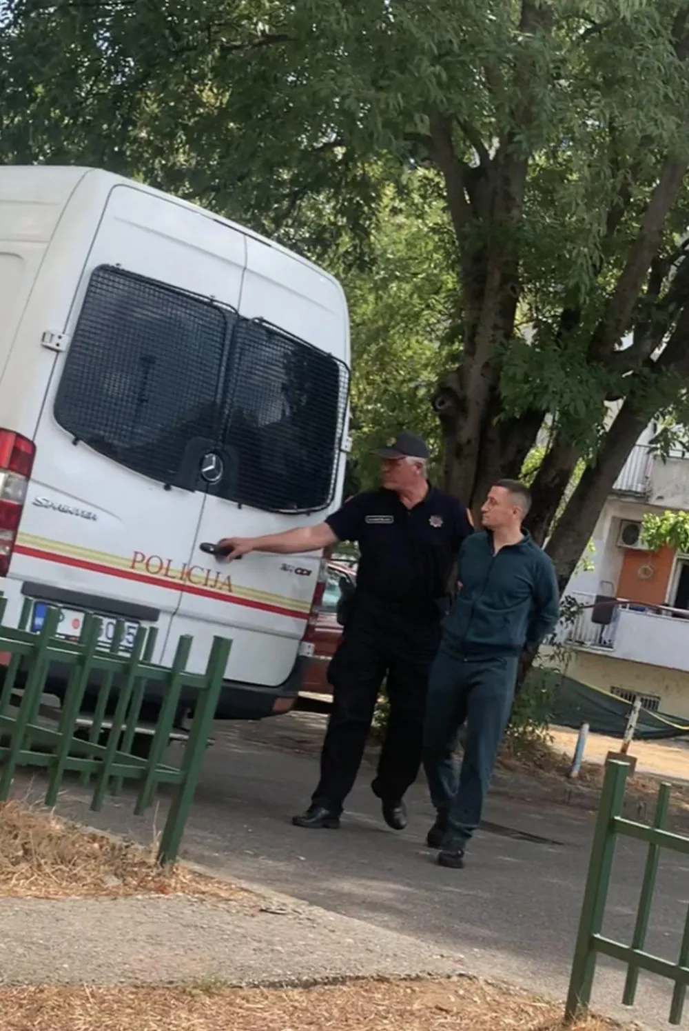 (VIDEO) Pejanoviću pritvor zbog napada na novinare Dana