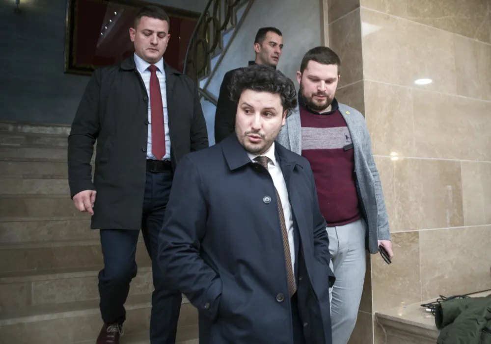 sjednica skupstine crne gore o nepovjerenju vladi