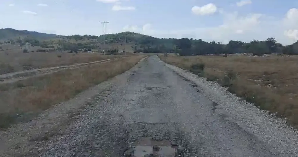 (VIDEO) Preko Radovča asfalt samo u tragovima