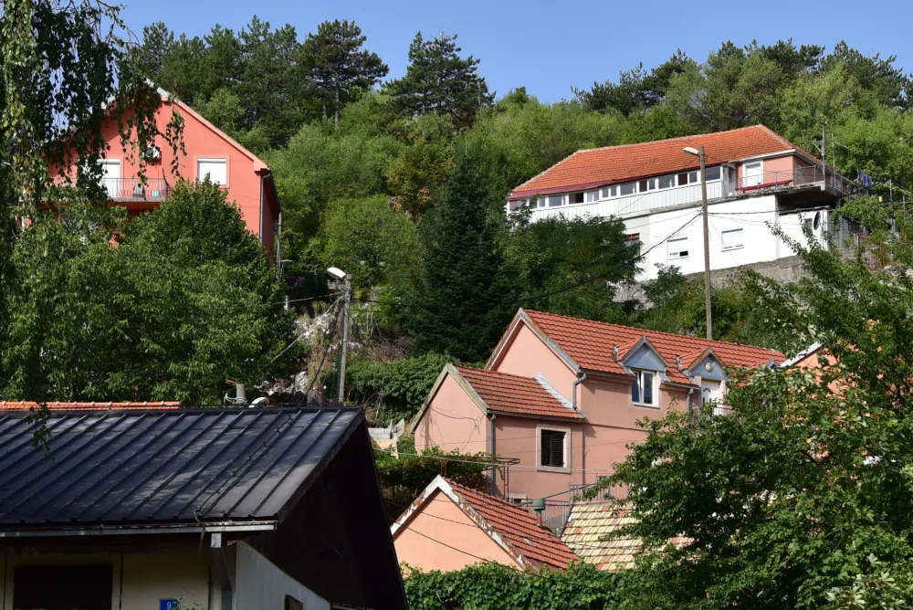 Medovina naselje, Cetinje, mjesto zlocina