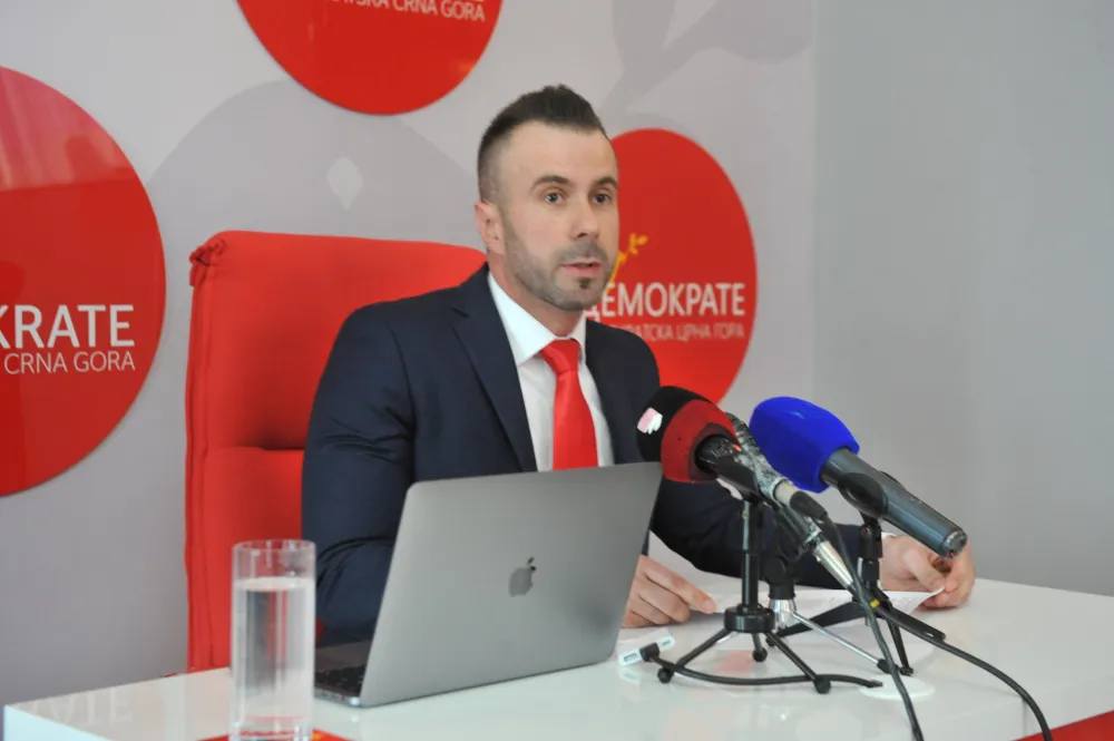 Boris Bogdanovic - Demokrate 