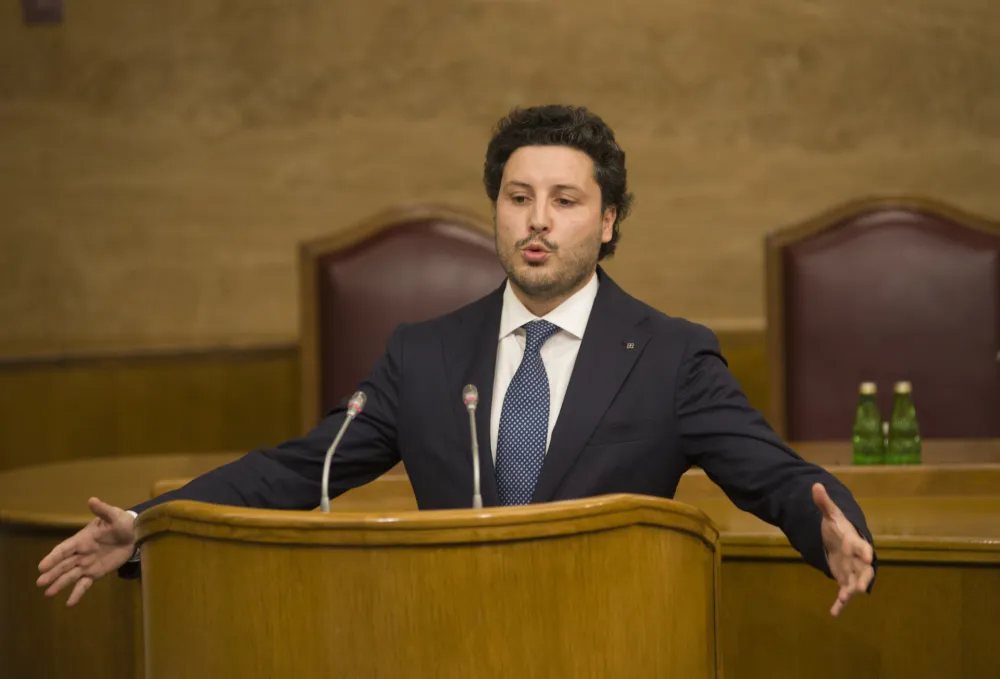 sjednica skupstine crnr gore o nepovjerenju vladi