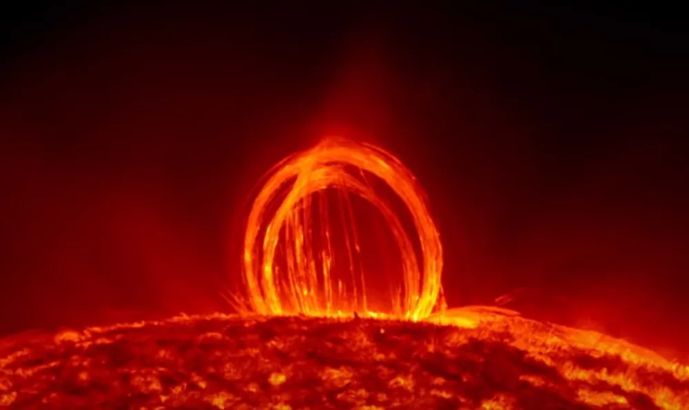 Eksplozija na Suncu: Zemlju će pogoditi solarna oluja