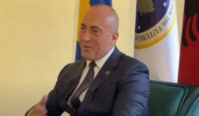 Haradinaj poručio Kurtiju: Izađite iz bunkera, povećajte plate i obnovite kapitalna ulaganja