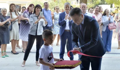 U O&Scaron; "Radojica Perović" 1.900 đaka, nova &scaron;kola u Tolo&scaron;ima poluprazna