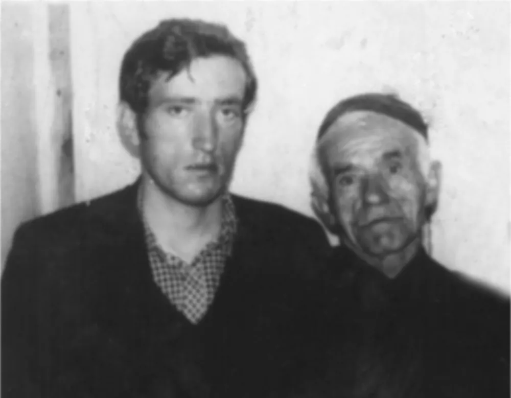 Васо Поповић и син му Вукашин