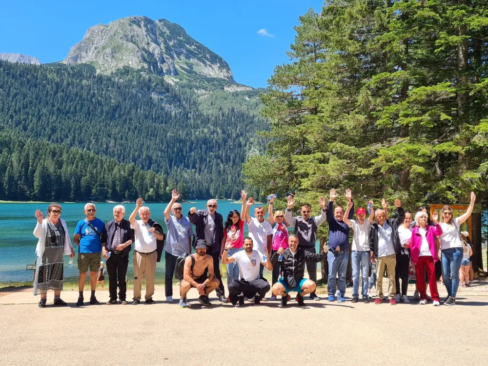 Слика са Црног језера