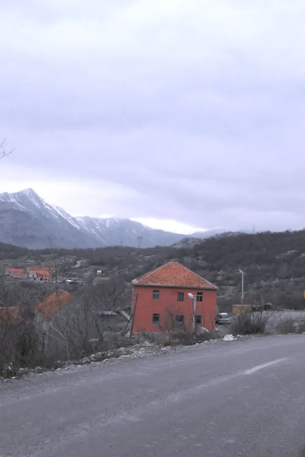 Čelnici Vodovoda posјetili stanovnike Bratonožića: Pelev Briјeg do kraјa godine dobiјa vodu
