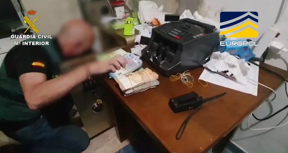 Europol: Oduzeta četiri miliona eura od kriminalne mreže koja pruža finansijske usluge