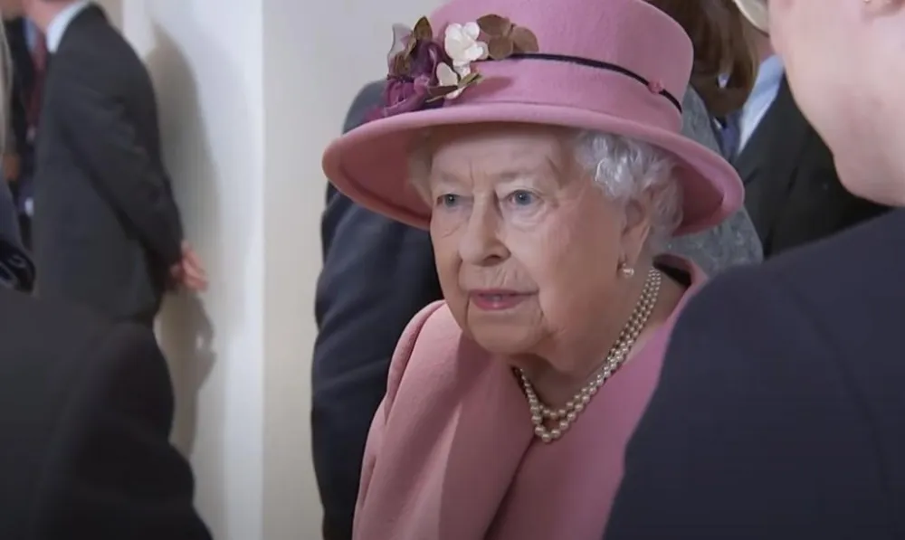 / FOTO YOUTUBE SKRIN&Scaron;OT THE ROYAL FAMILY CHANNEL