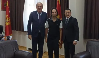 Рашовић са министрима Лалошевићем и Војиновићем 
