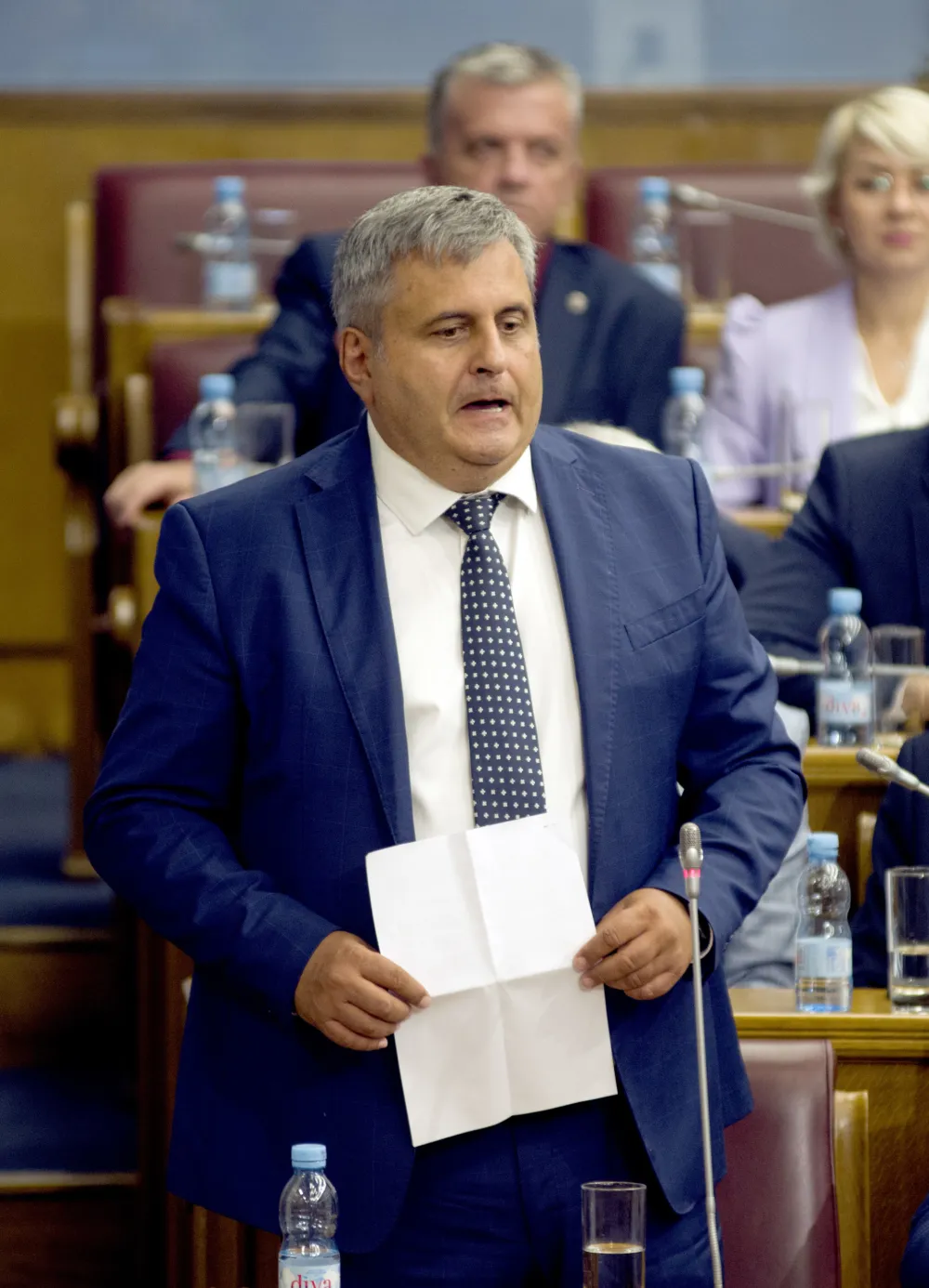 sastanak parlamentarne vecine, vanredna sjednica skupstine