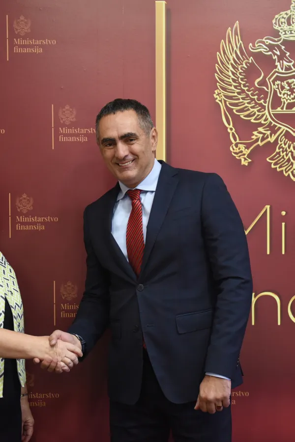 Plugčeva i Damjanović