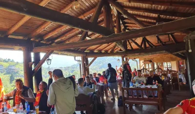 Druženje u restoranu
