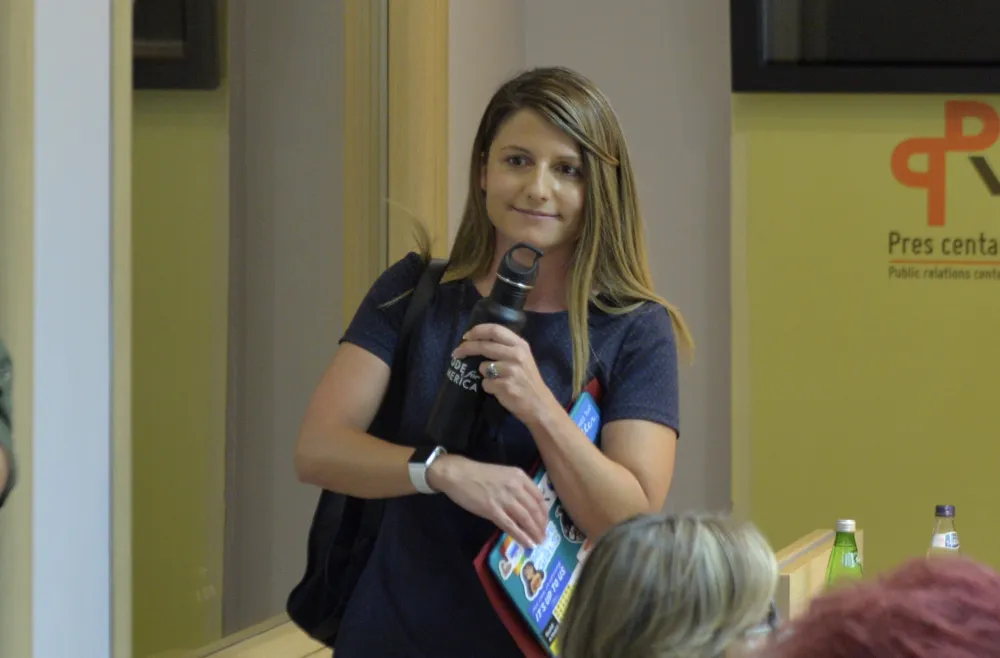 Skup o medijskom izvestavanju o lgbt. lgbt, LGBT, Tamara Srzentic, ministarka javne uprave digitalnog drustva i medija