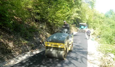 Asfaltiranje u andrijevičkom zaseoku Talanovac počelo nakon pet deceniјa naјava