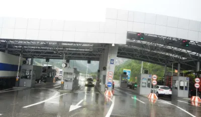 Uslovna kazna Pljevljaku: U motoru autobusa kriјumčario robu