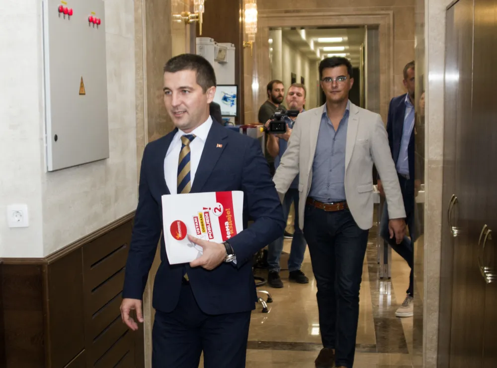 sastanak parlamentarne vecine