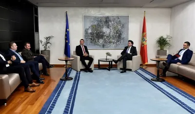 Razvijati avio-kompaniju da bi CG bila povezana sa svijetom i izvan sezone