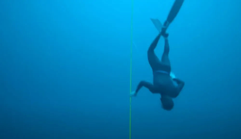 Oborio svjetski rekord: Klovar bez boce sa kiseonikom zaronio na 132 metra dubine