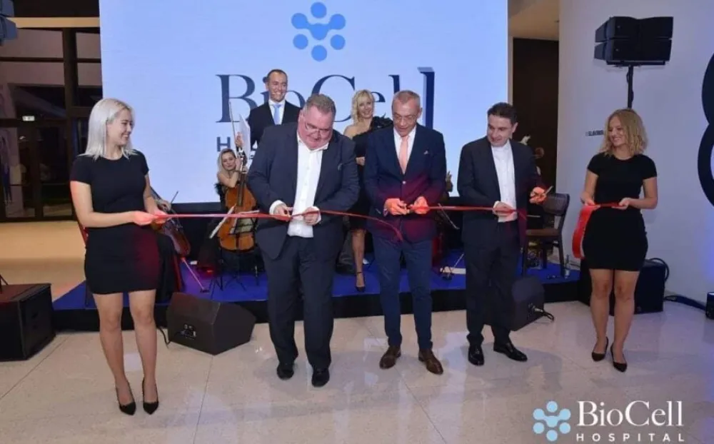 Abazović i Đurđić vlasnici 10 odsto klinike, a 90 kompanija sa Kipra?