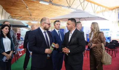 Adrović posjetio izlagače budvanskog sajma